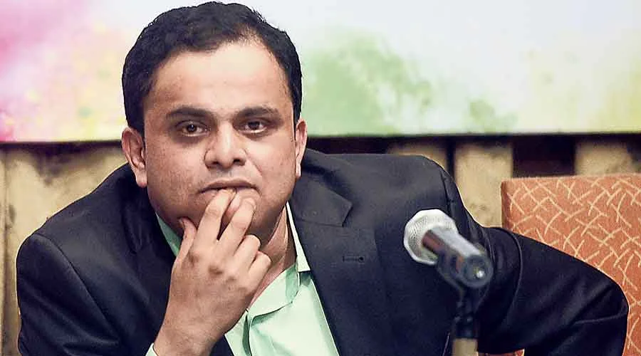 টেটের নিয়োগ নিয়ে এবার বির্তকের মুখে ব্রাত্য বসু