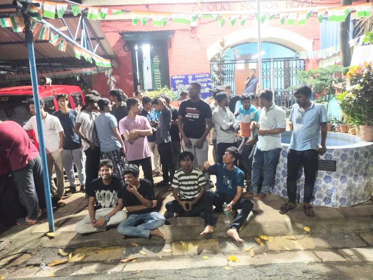 রোহিঙ্গা তকমা দিয়ে কারমাইকেল হস্টেলের আবাসিকদের উপর আক্রমণের অভিযোগ