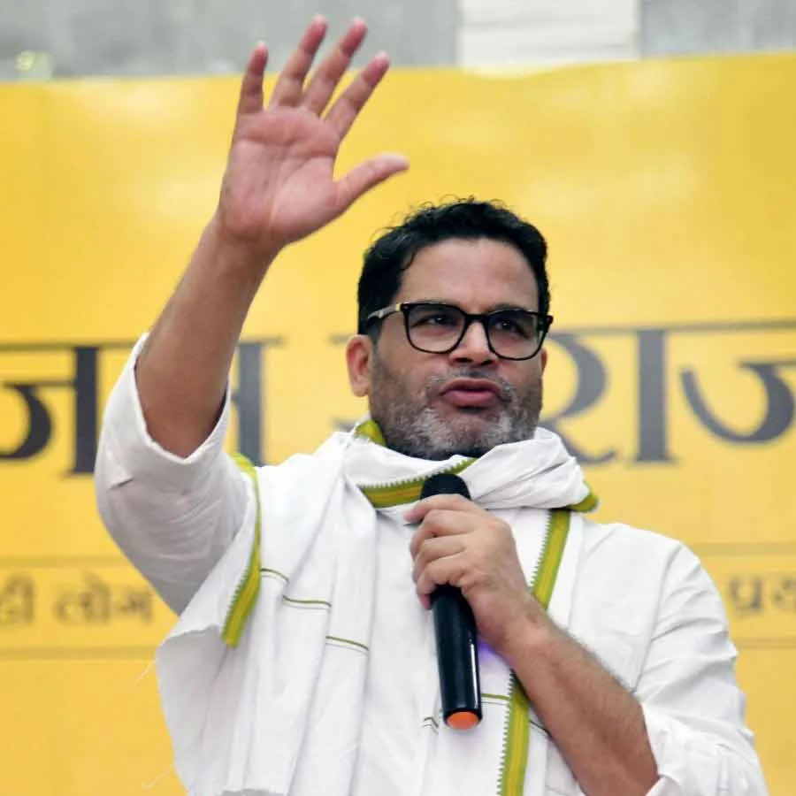 বিহার ভোটে প্রার্থী হচ্ছেন না প্রশান্ত কিশোর, বললেন-“মনোযোগ দেব সাংগঠনিক কাজে”