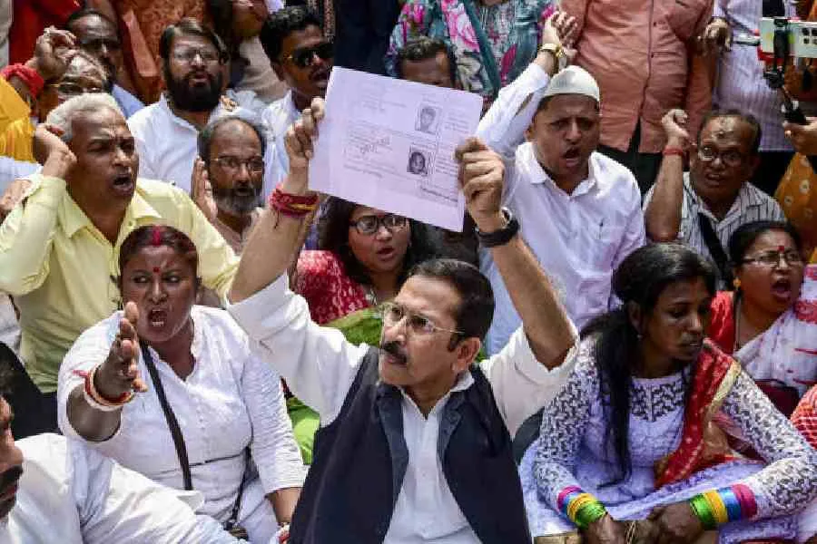 জ্ঞানেশ ভ্রমণ, তারপর তারিখ: নির্বাচনের আগে পর্যালোচনার জন্য ৯-১০ মার্চ বাংলায় আসবে নির্বাচন কমিশন