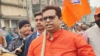 যুব মোর্চার সভাপতি পদ ছাড়লেন সৌমিত্র খাঁ,  বাড়ছে দলবদলের জল্পনা