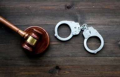 নাবালিকাকে অপহরণের দায়ে অভিযুক্তের তেরো বছরের জেল