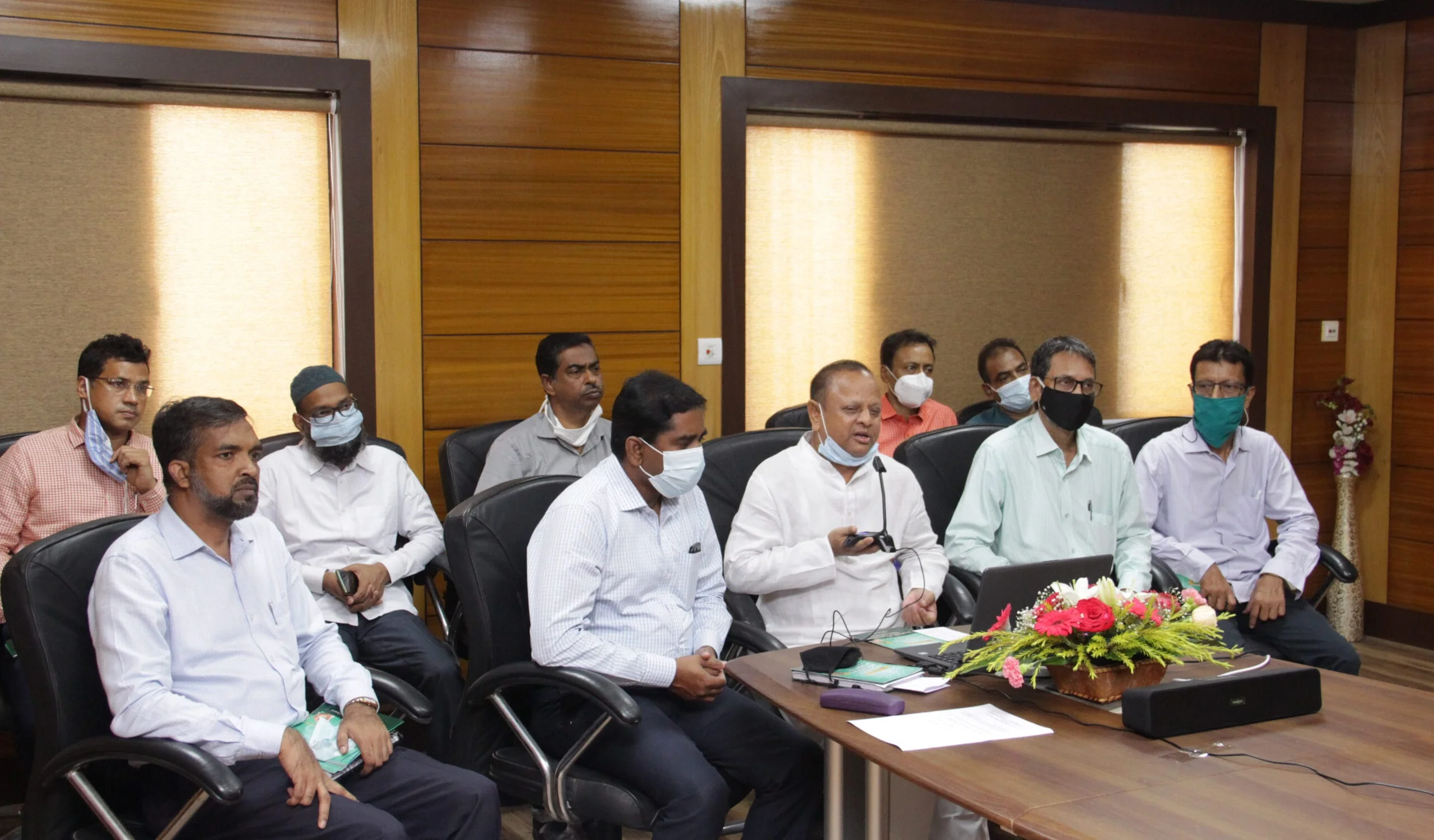 সংখ্যালঘু উন্নয়নে কোনও কাজ ফেলে রাখা যাবে নাঃ গোলাম রব্বানি