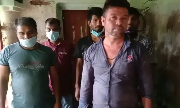 আন্তর্জাতিক মানব পাচারের অভিযোগে গ্রেফতার ৪ বাংলাদেশী সহ  বিজেপি নেতা
