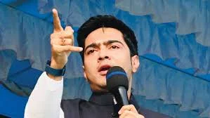 'বিজেপিকে হারাতে ত্রিপুরায় এসেছি, একবিন্দু জমিও ছাড়ব না', সাংবাদিক বৈঠক থেকেই সোচ্চার অভিষেক