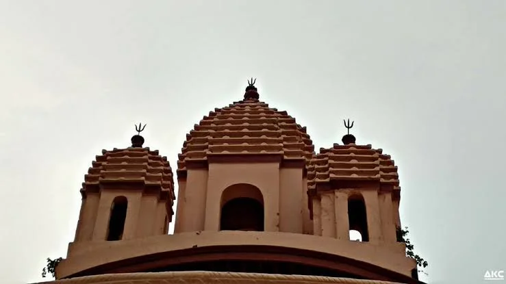 দর্শনার্থীদের জন্য কোভিড টেস্ট বাধ্যতামূলক বীরভূম জেলা প্রশাসনের