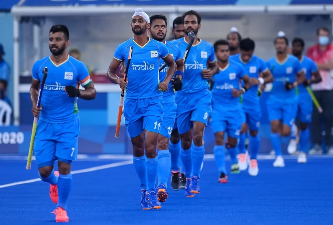 স্পেনকে ৩-০ গোলে উড়িয়ে আশা জিইয়ে রাখল ভারতীয় হকি দল