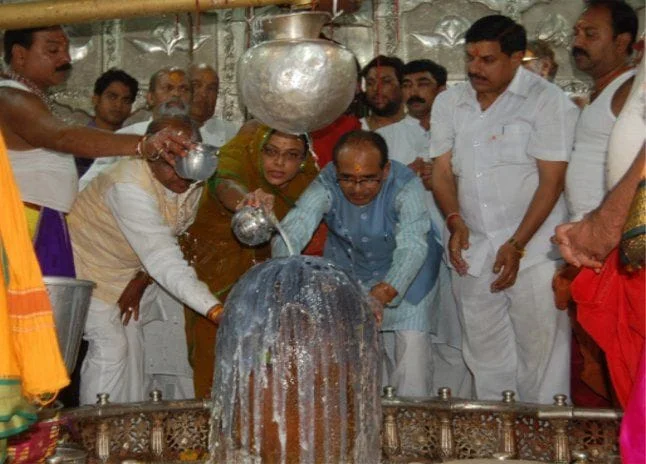 মুখ্যমন্ত্রী শিবরাজের মহাকাল দর্শনের সময় বিপত্তি,পদপিষ্ঠ বহু মানুষ