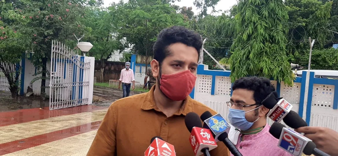 জল্পনা জিইয়ে রেখে, তপসে লাঞ্চ সারলেন কেষ্টর সঙ্গে