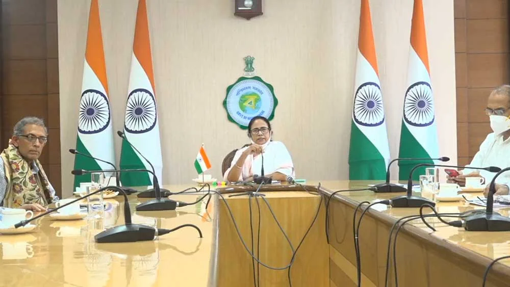 করোনা মোকাবিলায় রাজ্যের ভূমিকার প্রশংসা নোবেলজয়ী অর্থনীতিবিদের