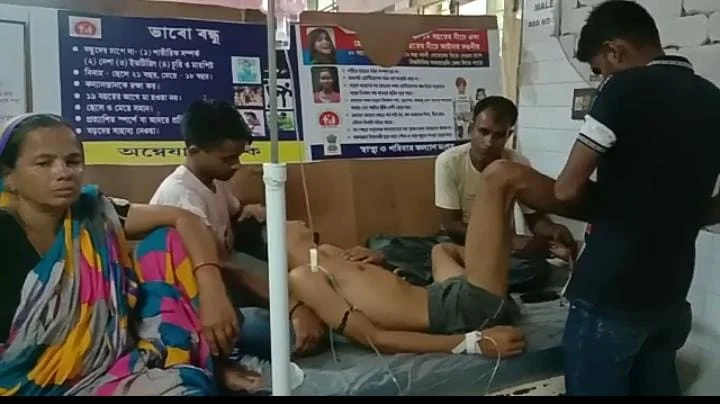 হাসনাবাদে কুঁড়েঘরে বাজ পড়ে জখম ১৫, আশঙ্কাজনক ২