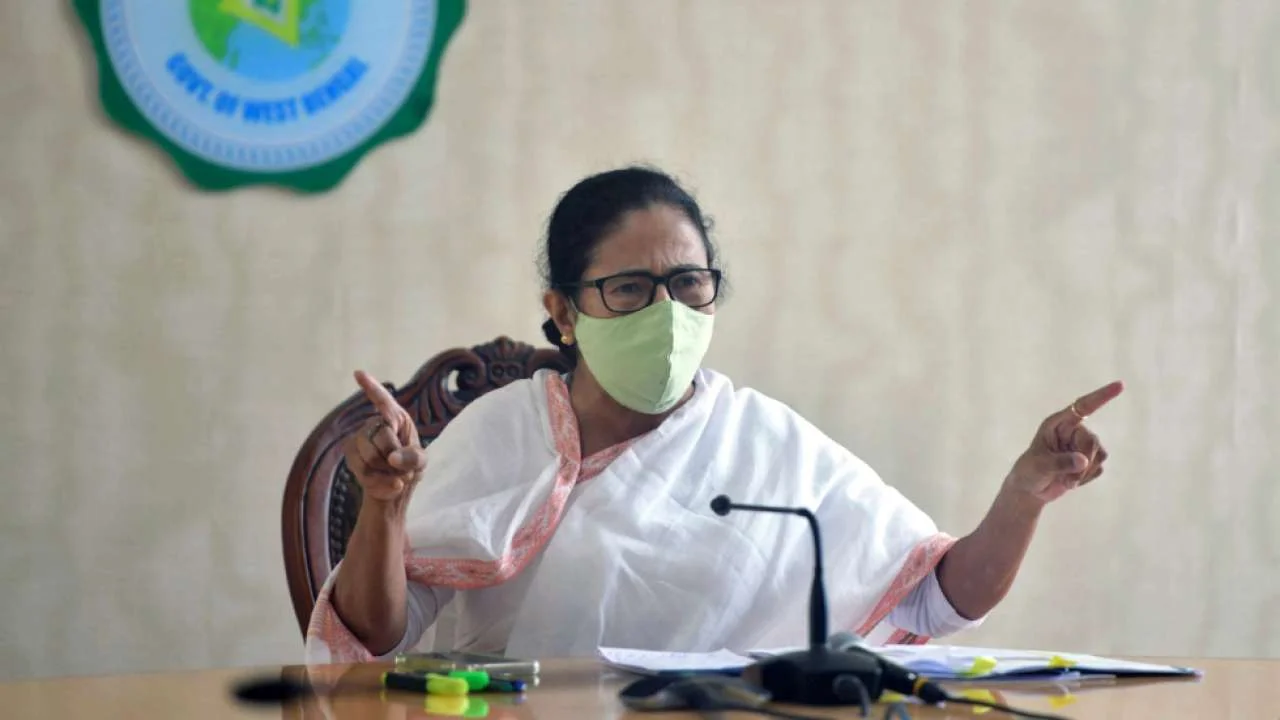 করোনা টিকা নিয়ে বঞ্চনার শিকার বাংলা, মোদিকে চিঠি ক্ষুব্ধ মমতার