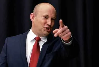 ইরানকে দেখে নেওয়ার হুঁশিয়ারি বেনেটের