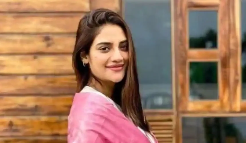 মা হলেন নুসরত, ওটিতে সারাক্ষণ অভিনেত্রীর পাশেই থাকলেন যশ