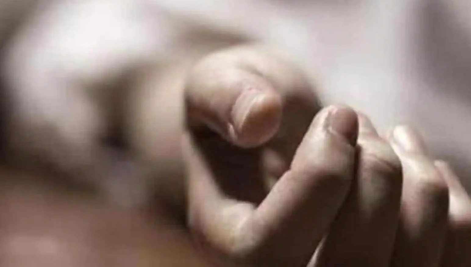 যোগী রাজ্যে ফের নৃশংসতার চিত্র, অ্যাসিডে ঝলসানো ইঞ্জিনিয়ারিং ছাত্রের দেহ উদ্ধার