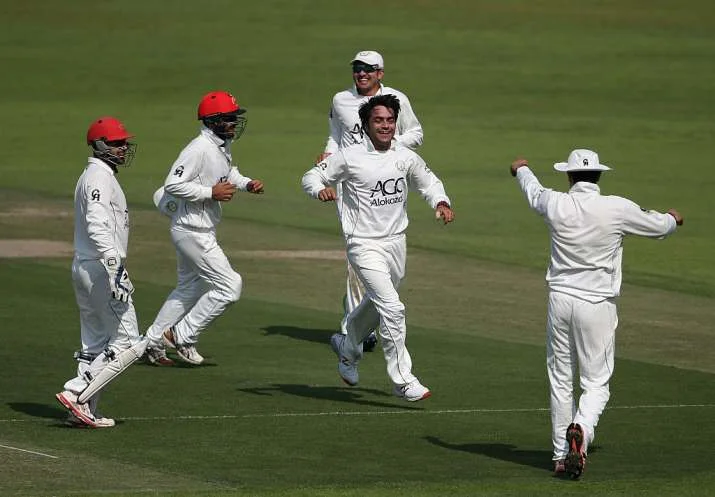 আফগান মেয়েদের খেলায় বাধা, রশিদ খানদের সঙ্গে টেস্ট খেলবে না অস্ট্রেলিয়া