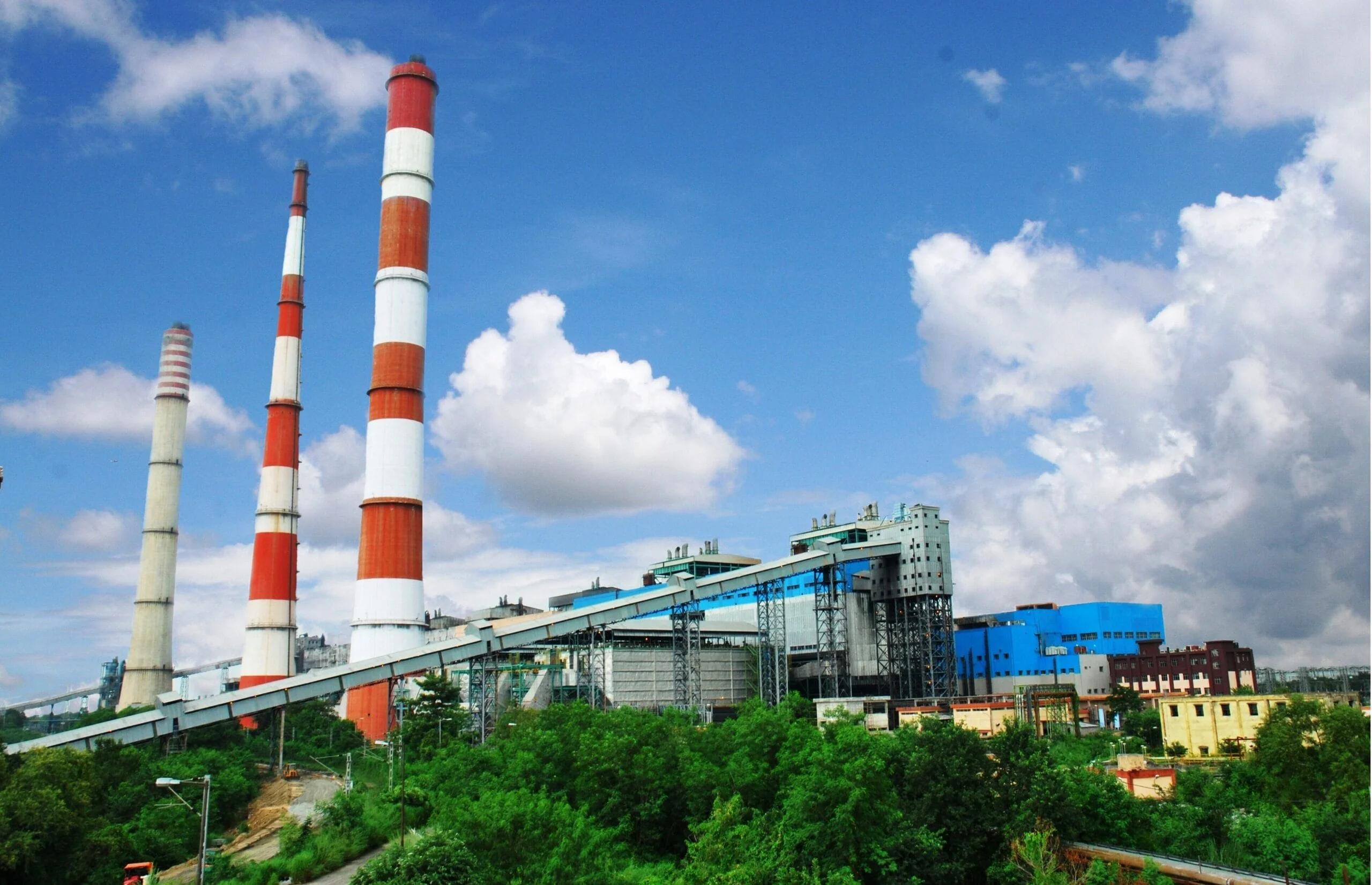 কম খরচে বিদ্যুৎ পরিষেবা দেবে দামোদর ভ্যালি কর্পোরেশন