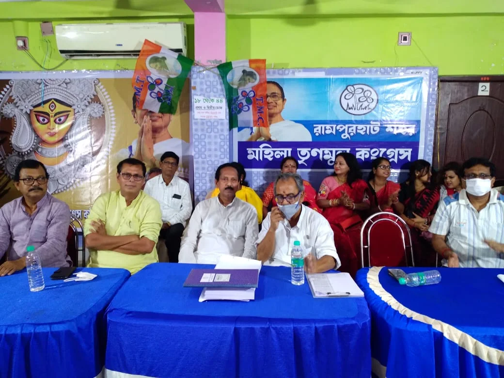 লক্ষ্মীর ভাণ্ডারে সাহায‍্য করতে কর্মীদের দায়িত্ব ভাগ বিজয়া সম্মিলনীতে