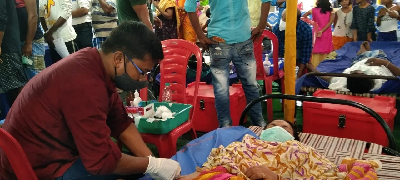বিশ্বনবী দিবস উপলক্ষ্যে রক্তদান শিবির রামপুরহাটে