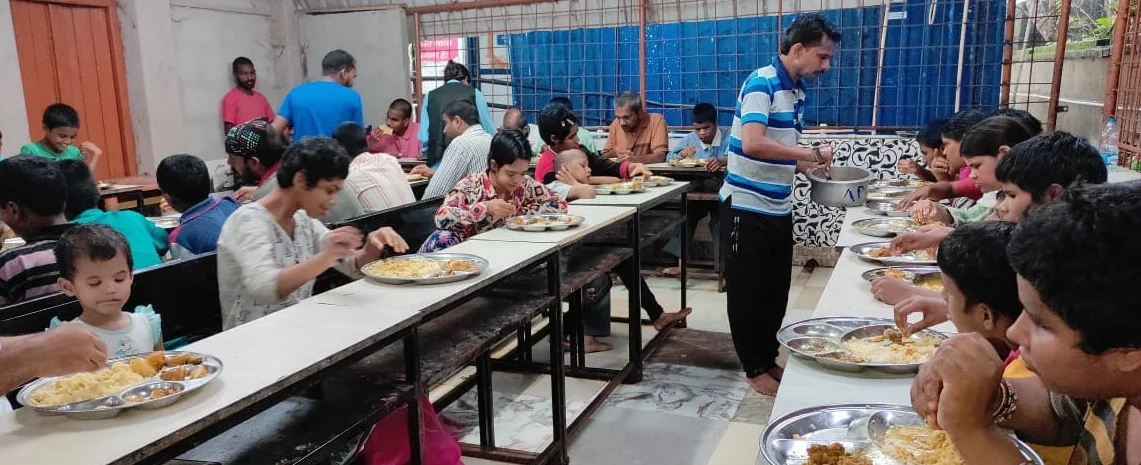 অদম্য লড়াই আর জেদ নিয়ে মানুষের জন্য কাজ করে চলেছে 'বন্ধু চল বোহেমিয়ান গ্রুপ'