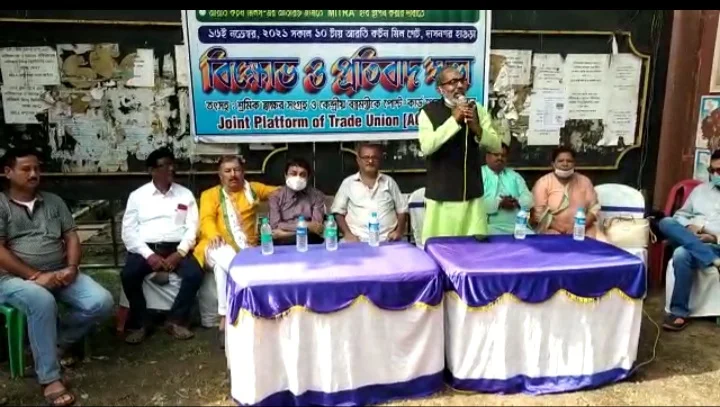 ইউএপিএ ধারায় অভিযুক্ত সাংবাদিক, আইনজীবীদের বিরুদ্ধে এখনই ব্যবস্থা নয়, ত্রিপুরা সরকারকে নির্দেশ সুপ্রিম কোর্টের