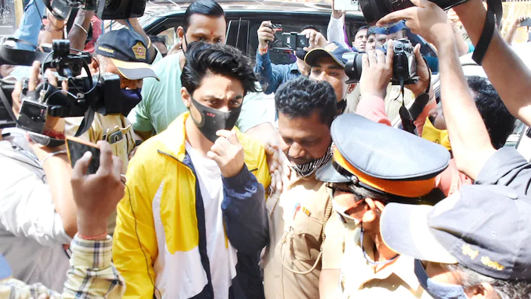 ফের এনসিবি দফতরে হাজির শাহরুখ পুত্র, জানেন কি কারণ কি ?