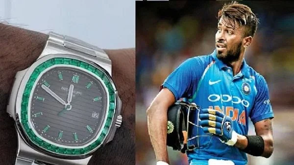 হেঁটে গ্রাহকের বাড়িতে রেশন দিয়ে এলেন জেলা শাসক ও পুলিশ সুপার