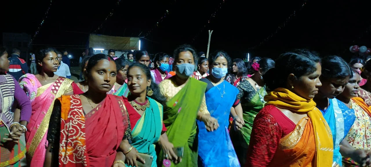 গরু খুটান উৎসবে নাচলেন মন্ত্রী, আর বিধায়ক কি করলেন