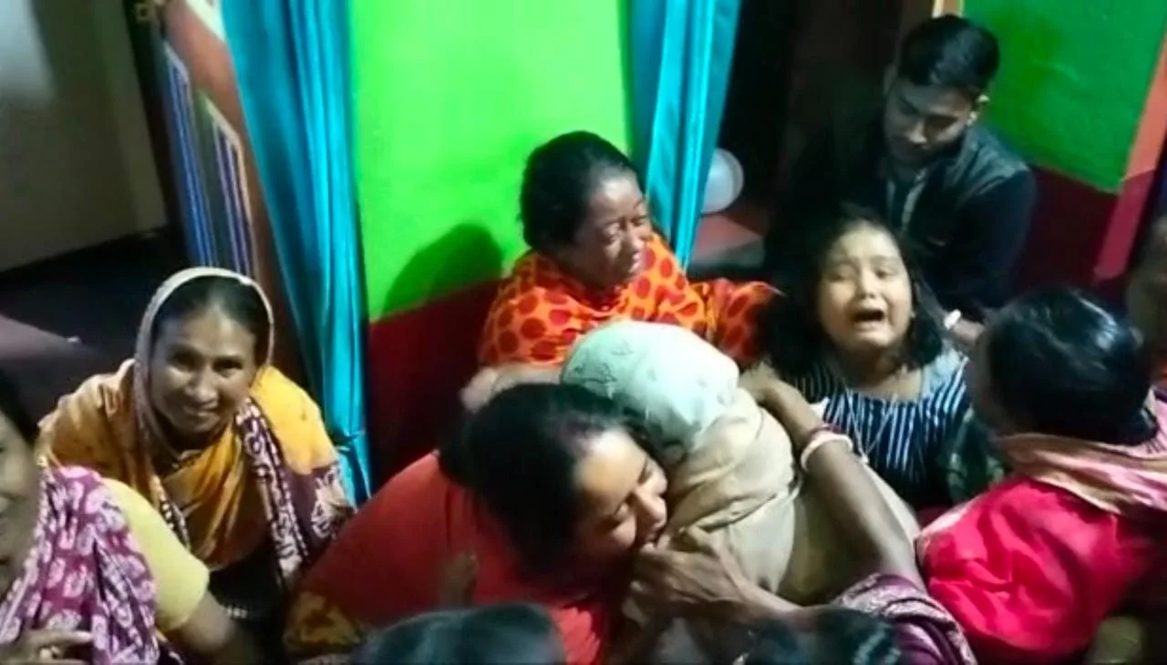 মণিপুর-মায়ানমার সীমান্তে জঙ্গি হামলা, অসম রাইফেলসের শ্যামলের মৃত্যুতে শোকস্তব্ধ খড়গ্রাম