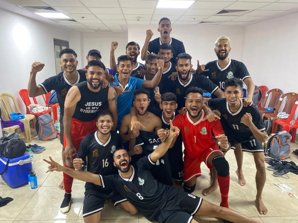 ঐতিহাসিক ফুটসল ফাইনালে মহামেডান