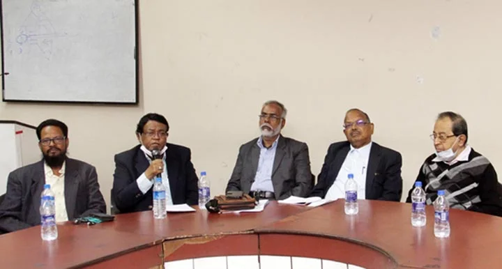 বিএসএফ নিয়ে বিশিষ্টদের বক্তব্যঃ সীমান্তে কয়েক কোটি নাগরিক সমস্যায় পড়বে