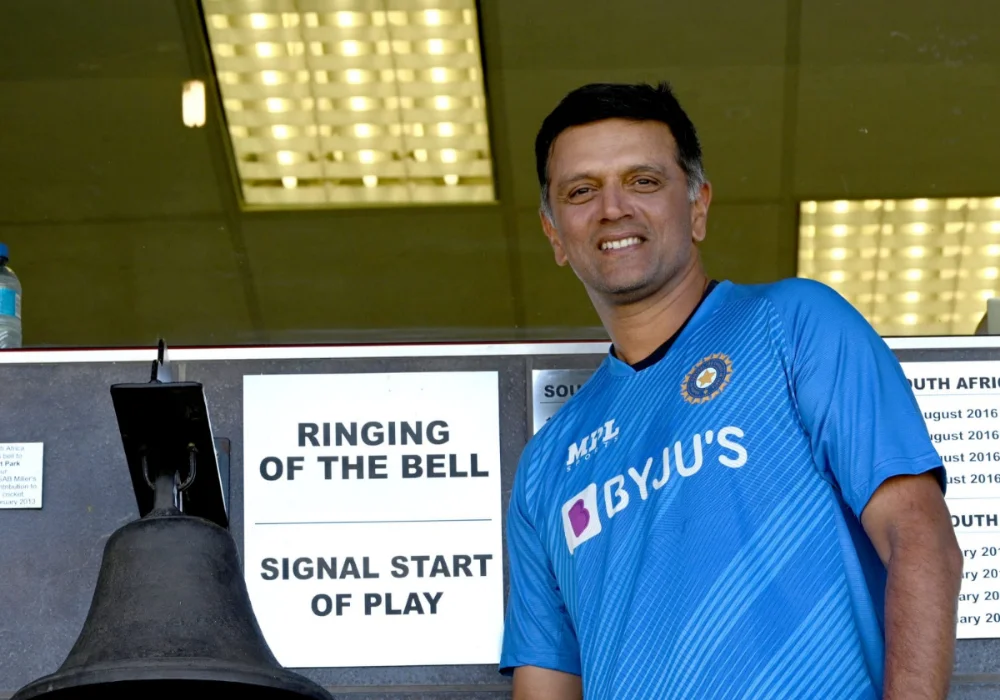 সেঞ্চুরিয়ন বেল বাজালেন রাহুল দ্রাবিড়