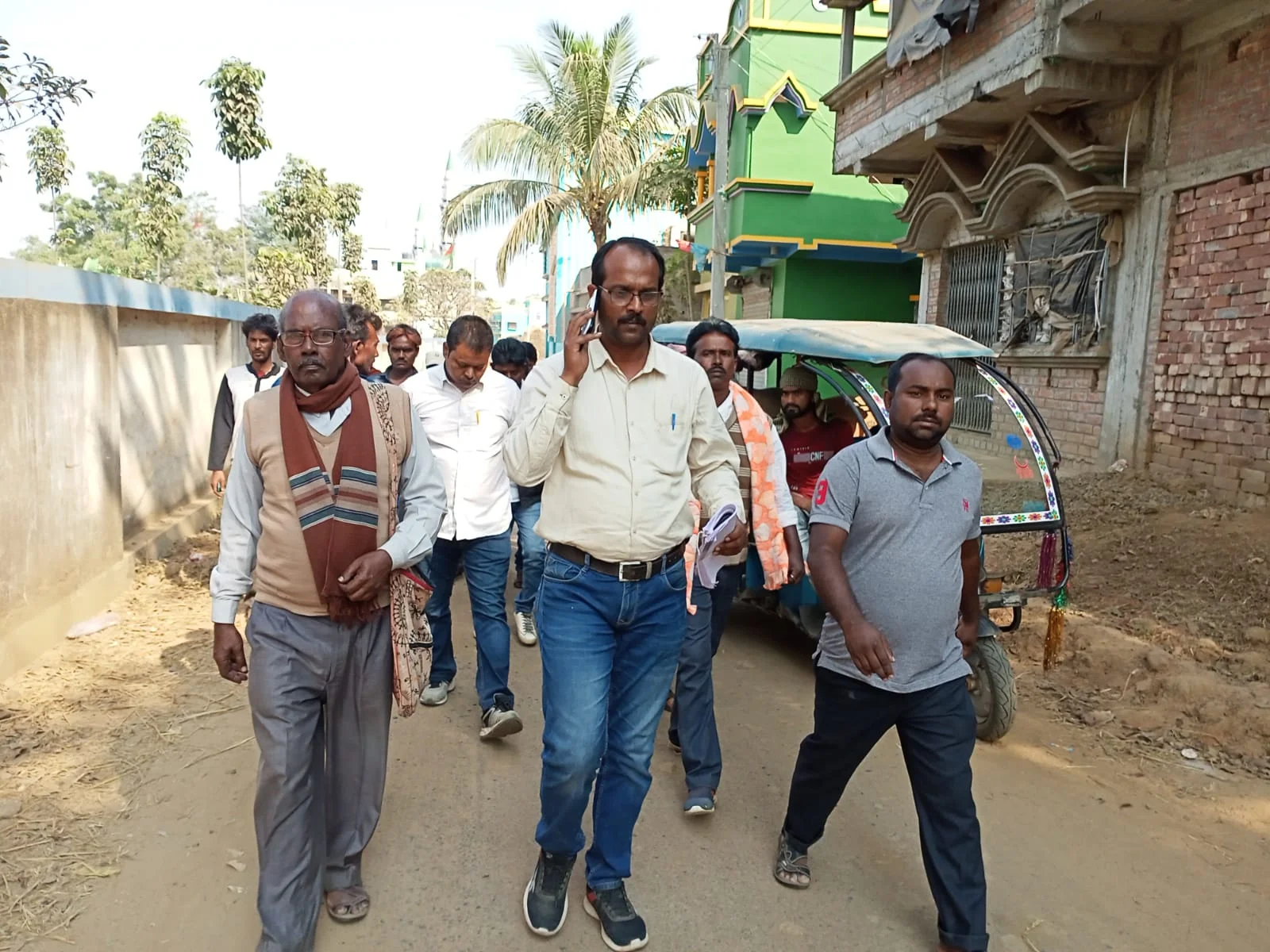 মাদ্রাসায় মনোনয়ন দাখিল তৃণমূলের