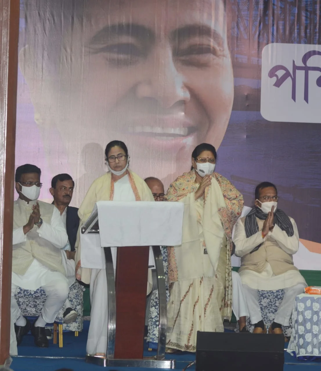 কাজ চটপট সারুন, ফেলে রাখবেন না,  ৬ মাস পর পেশ করতে হবে রিপোর্ট কার্ড,  নতুন কাউন্সিলদের কড়া বার্তা মমতার