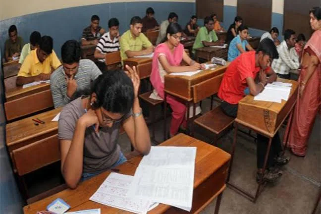 প্রাইমারি TET: প্রশ্ন পত্র ভুল মামলায় ত্রুটি শোধরাবে বোর্ড