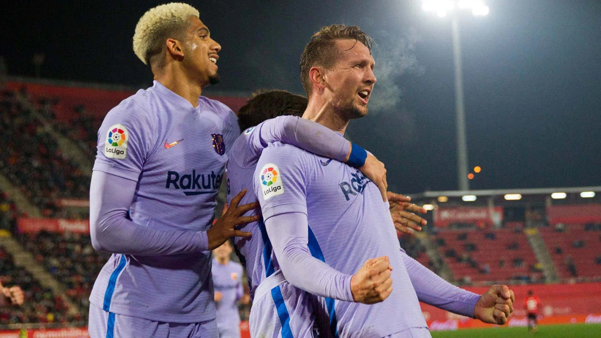 করোনার মধ্যেও বার্সার দারুণ জয়