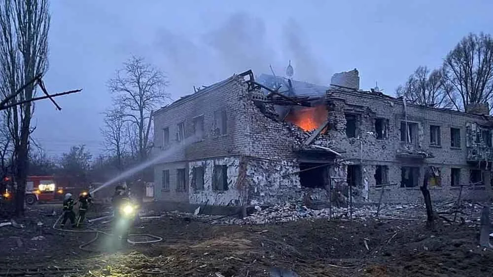 Russia -Ukraine Tensions: তিনদিনে পা দিল যুদ্ধ, ছবিতে দেখুন বদ্ধভূমি ইউক্রেন