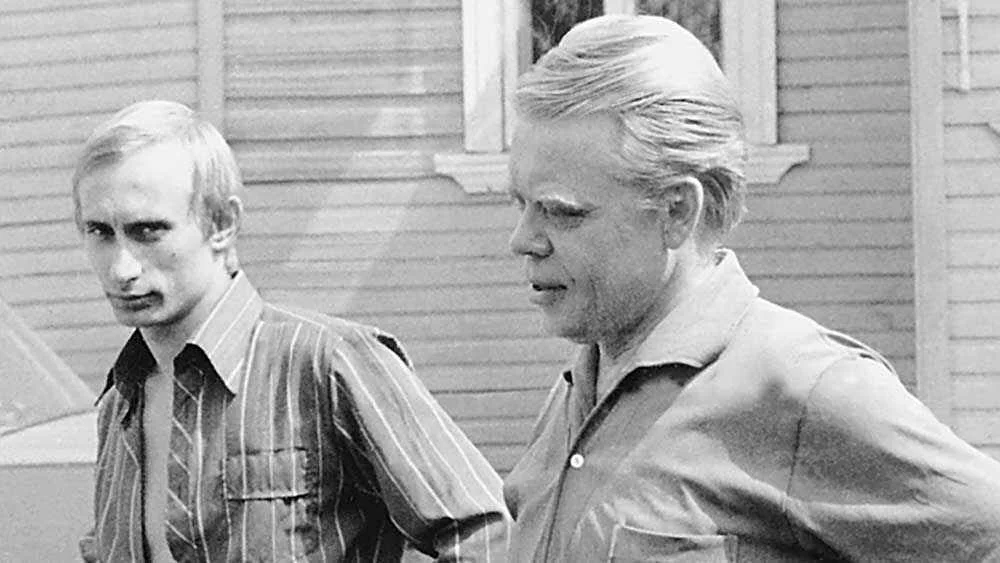 কেজিবির গুপ্তচর থেকে আজকের রুশ প্রেসিডেন্ট, জানুন পুতিনের অজানা কথা