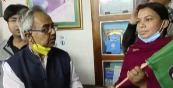 তৃণমূলে যোগদান সি পি এম প্রার্থীর ,চার নং ওয়ার্ডে বিনা প্রতিদ্বন্দ্বিতায় জয়ের সম্ভাবনা 