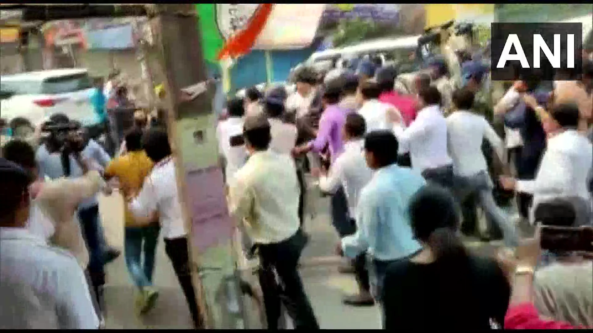 বিক্ষিপ্ত অশান্তি, বেলা একটা পর্যন্ত সবচেয়ে বেশি ভোট পূর্ব মেদিনীপুরে, সবচেয়ে কম দার্জিলিংয়ে