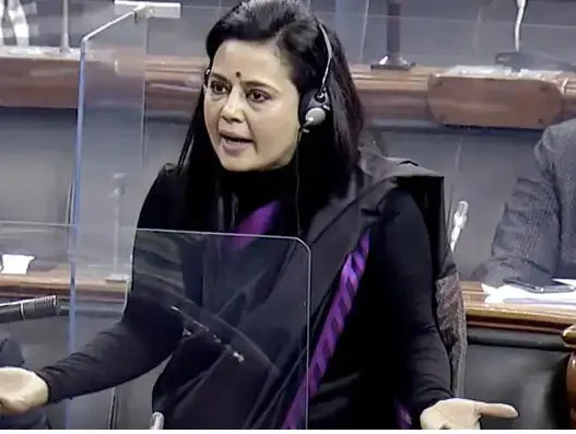 হরিদ্বার ঘৃণা ভাষণ থেকে উর্দু, টিপু সুলতান, সংসদে কেন্দ্রকে তুলোধোনা মহুয়ার