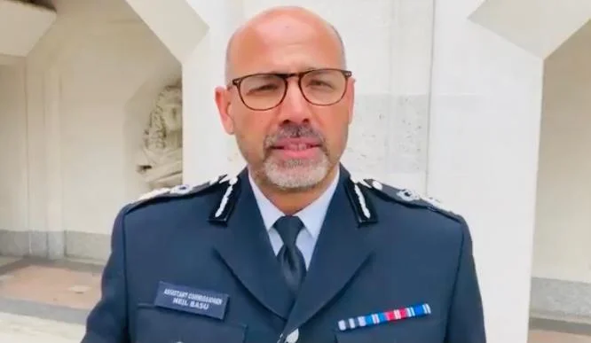 স্কটল্যান্ড ইয়ার্ডের শীর্ষপদে বসার সম্ভাবনা বাড়ছে এক বাঙালির, জানুন বিস্তারিত