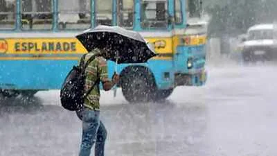 পশ্চিমী ঝঞ্ঝার ভ্রূকুটি,  ফের রাজ্যজুড়ে বৃষ্টির পূর্বাভাস