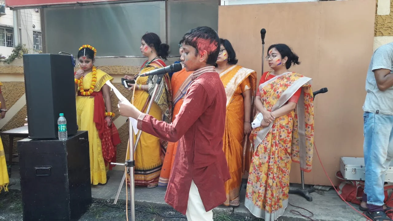 আজ দোল পূর্ণিমায় বসন্ত উৎসবের মধ্য দিয়ে কবিগুরুকে স্মরণ