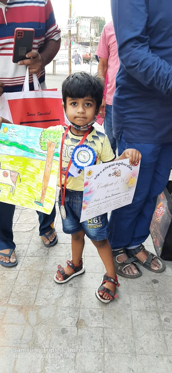 দক্ষিণ কলকাতায় মালা রায় ও নির্বেদ রায়ের উপস্থিতিতে চিত্রকলা কর্মশালা