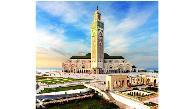 বিশ্বের সবচেয়ে বড় ও সুন্দর মসজিদ গুলো জানলে অবাক হবেন !