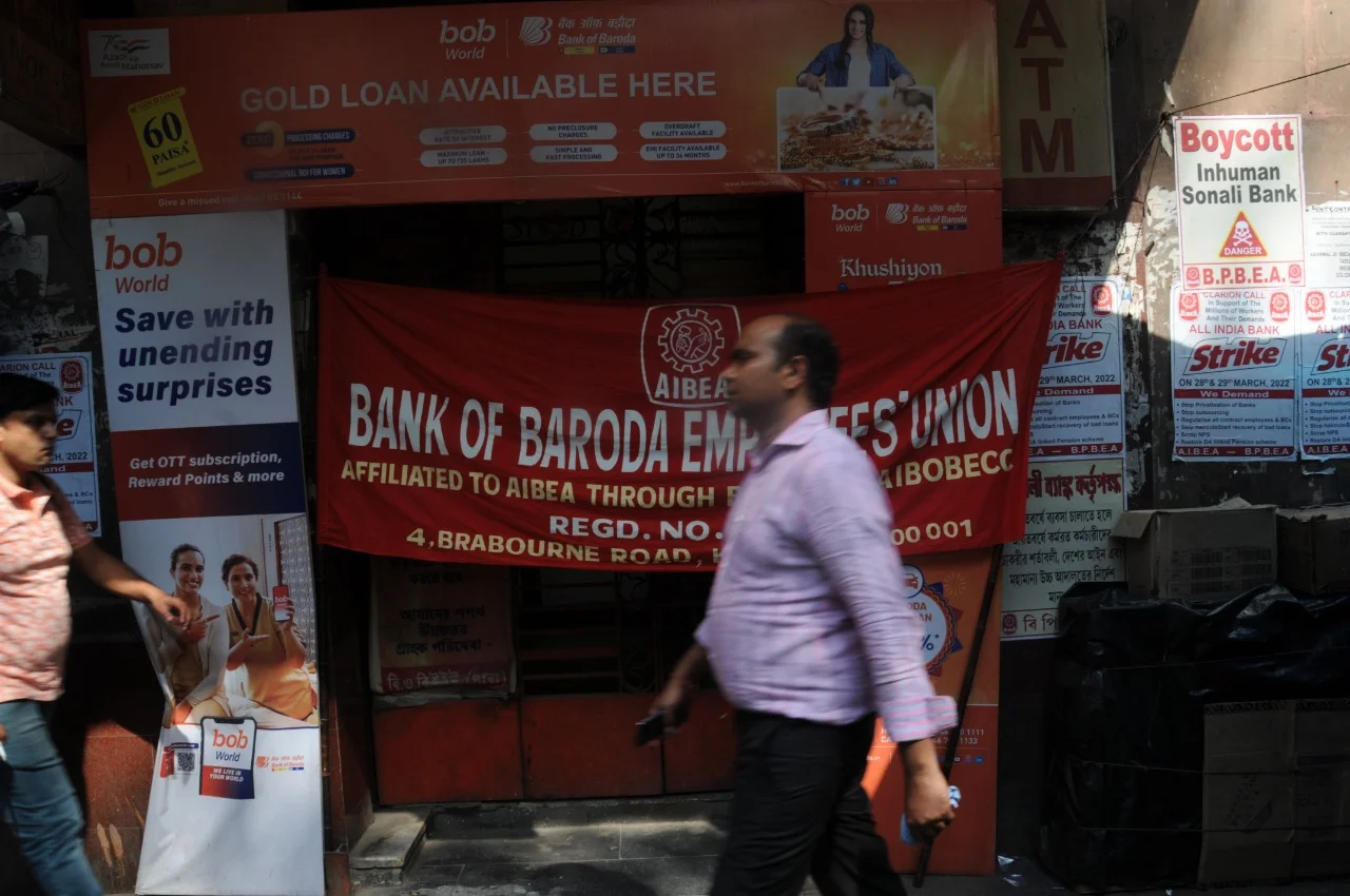 বামেদের ডাকা বনধে রাজ্যজুড়ে বিক্ষিপ্ত অশান্তি, উত্তেজনা দুর্গাপুরে, আহত পুলিশকর্মী