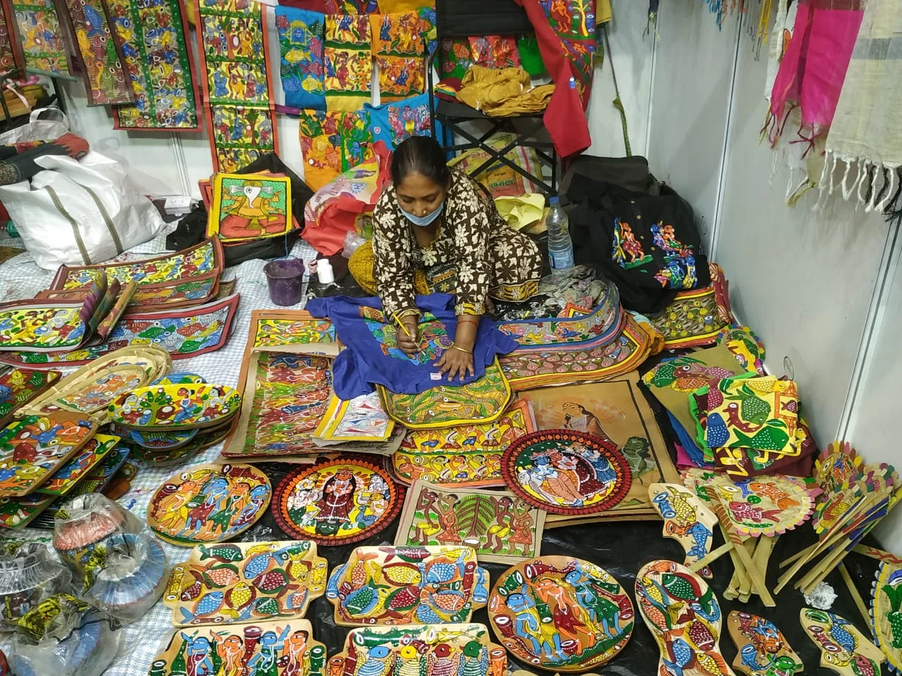 নেতাজি ইন্ডোরে শুরু ক্রেতা সুরক্ষা দফতরের মেলা