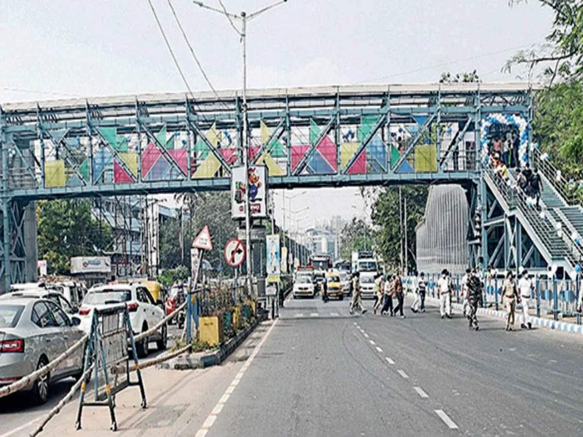 চিংড়িহাটা ওভারব্রিজেও কমেনি যানজট, পথচারীদের সুবিধার্থে সাবওয়ে তৈরির পরিকল্পনা