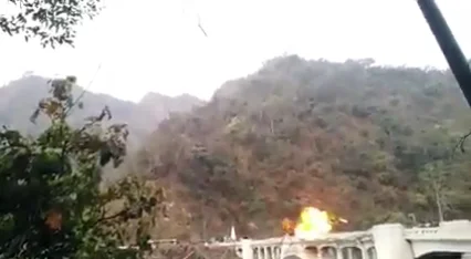 দাউদাউ করে জ্বলছে সেবকের করোনেশন সেতু!আসল কারন  জানলে চমকে উঠবেন